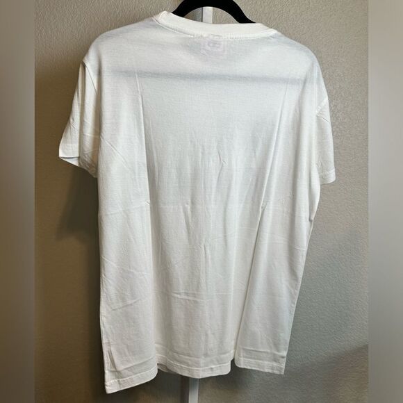 NWT Queer Eye Unisex White Short Sleeve Graphic Tee Shirt “Yes Henny” - Size L - Picture 6 of 6
